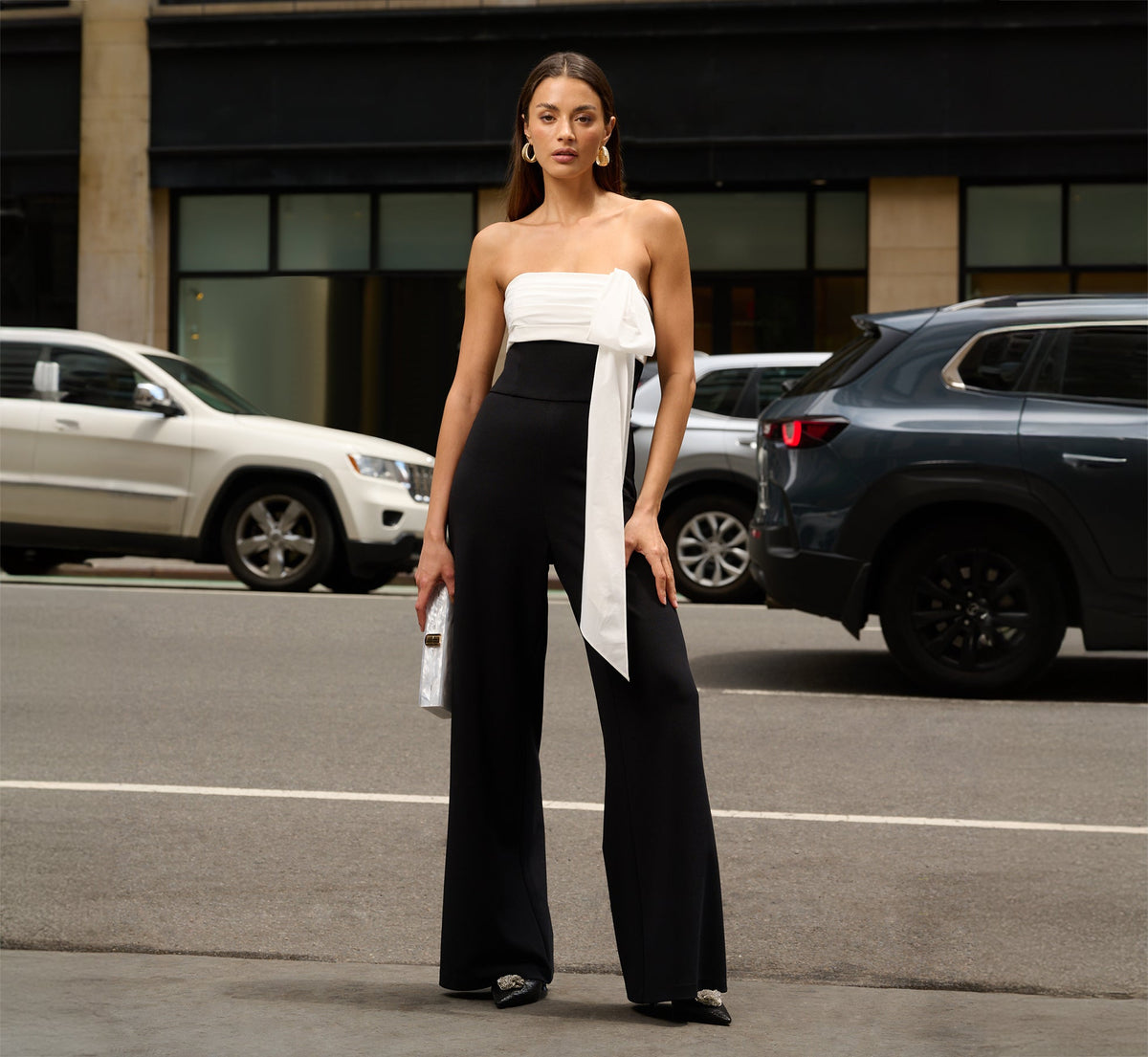 Colorblock Crepe Strapless Jumpsuit With Bow Accent - Black White | Adrianna Papell