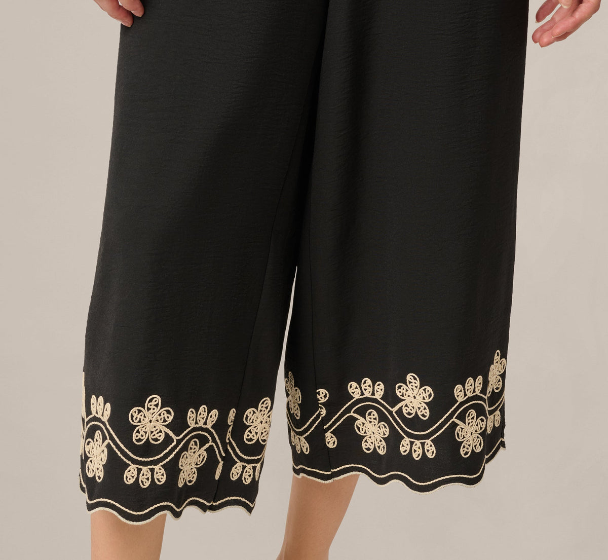 Scalloped Floral Embroidery Cropped Pant - Black Ivory | Adrianna Papell