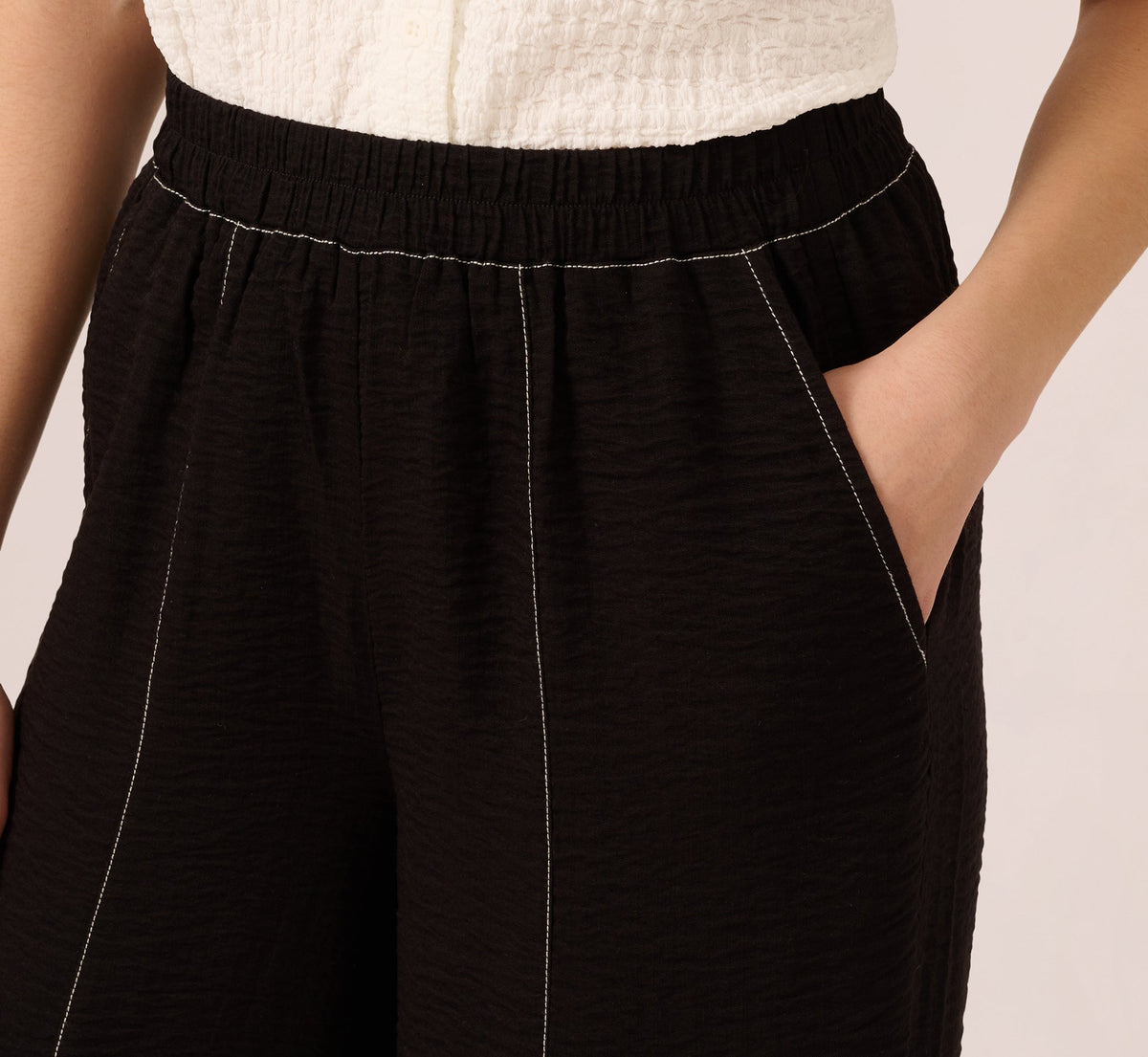 Contrast Stitching Crinkle Midi Pant - Black Ivory | Adrianna Papell