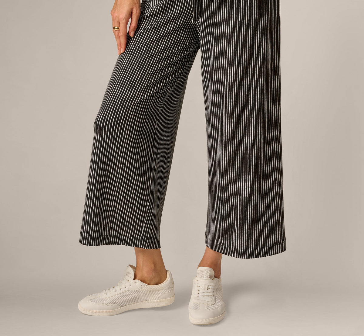 Wide Leg Tie Belt Stretch Pant - Black Ripple Stripe | Adrianna Papell