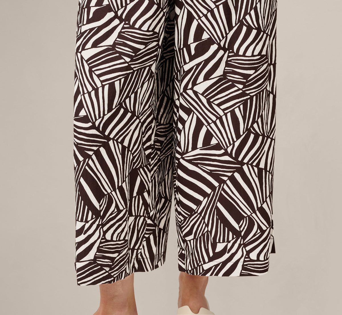 Pull On Cropped Wide Leg Pant - Chocolate Patchwork Stripe | Adrianna Papell