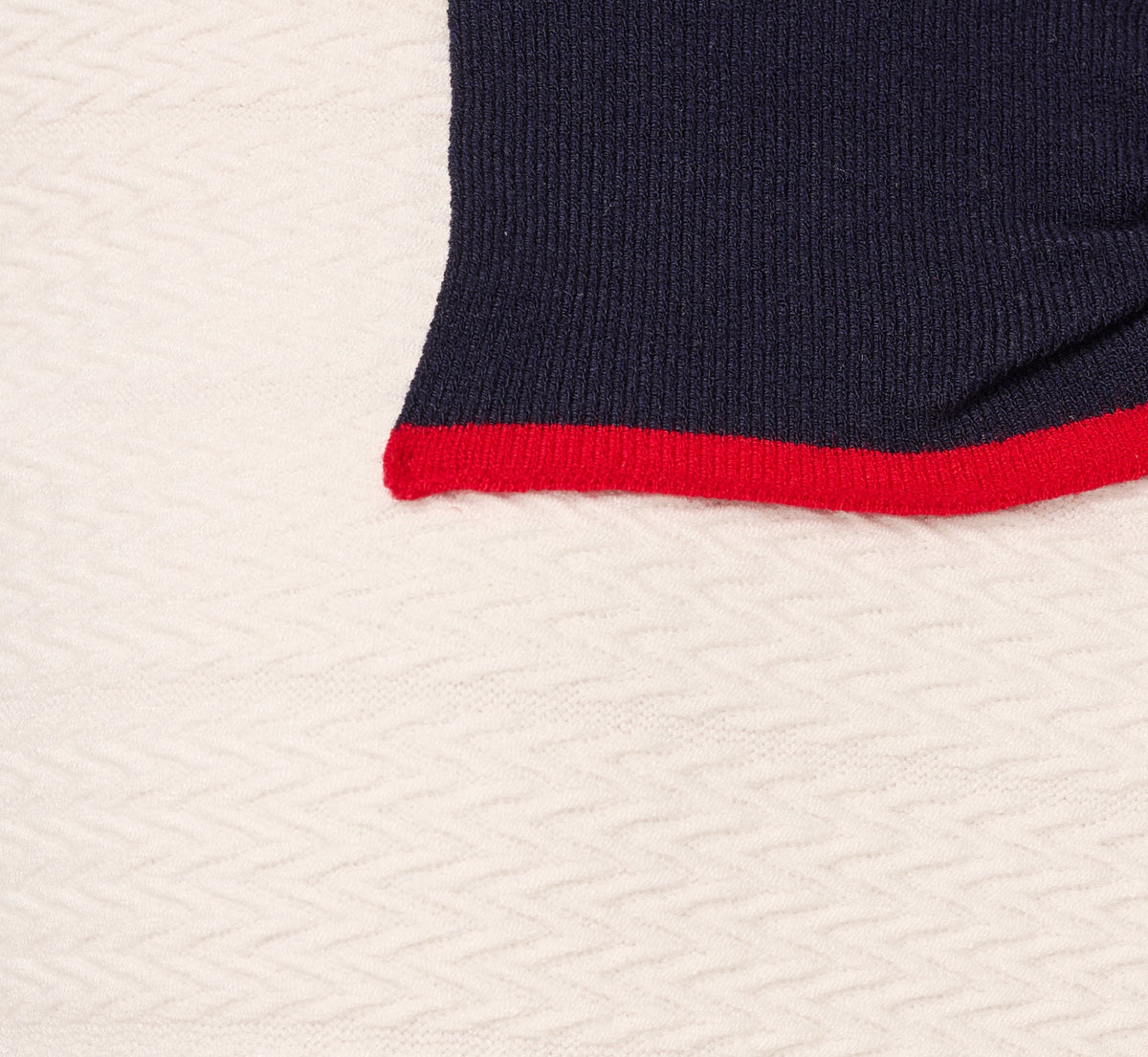 Long Sleeve Contrast Tipped Bow Sweater - Ivory Navy Red | Adrianna Papell